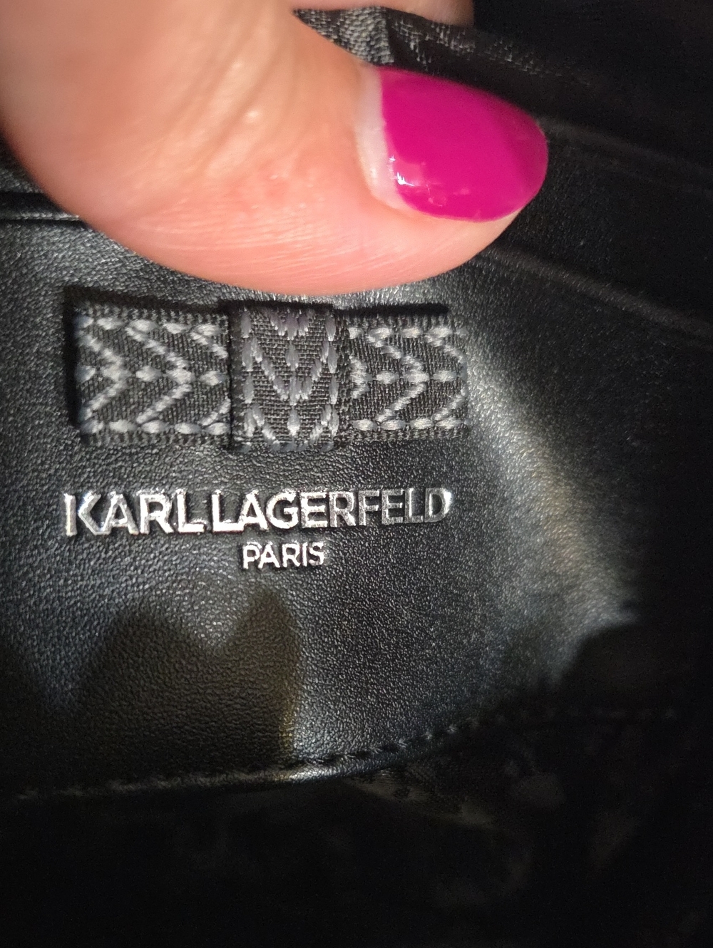 Karl Lagerfeld Paris Maybelle Heart Crossbody Bag NWT - Picture 14 of 16